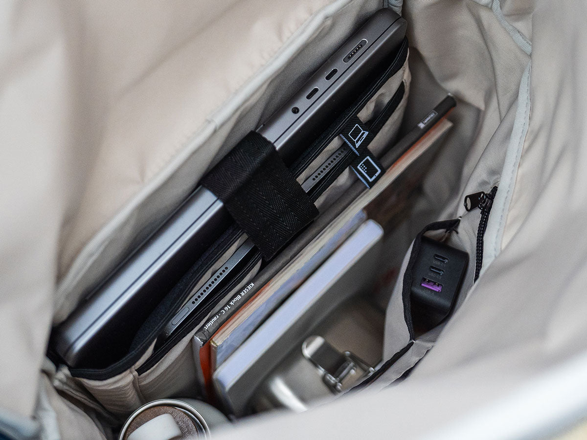 Großes Laptopfach in Rolltop Rucksack